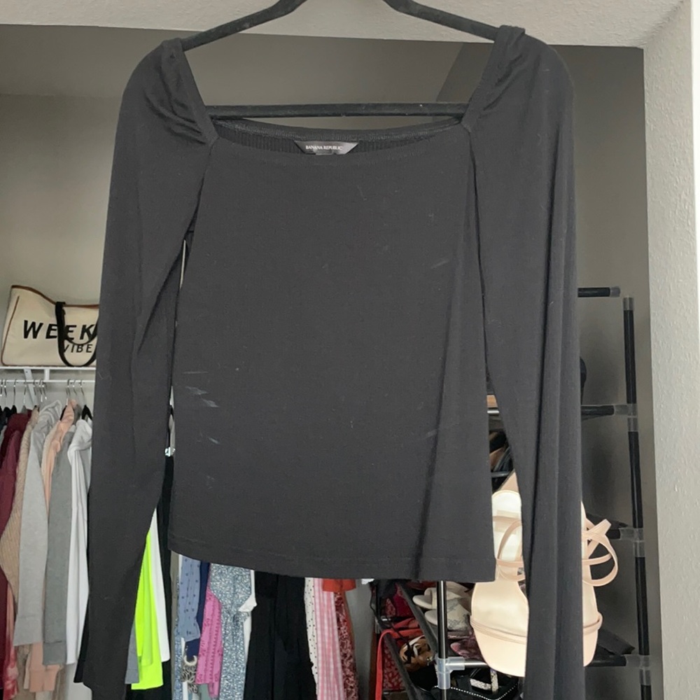 Long sleeve black top